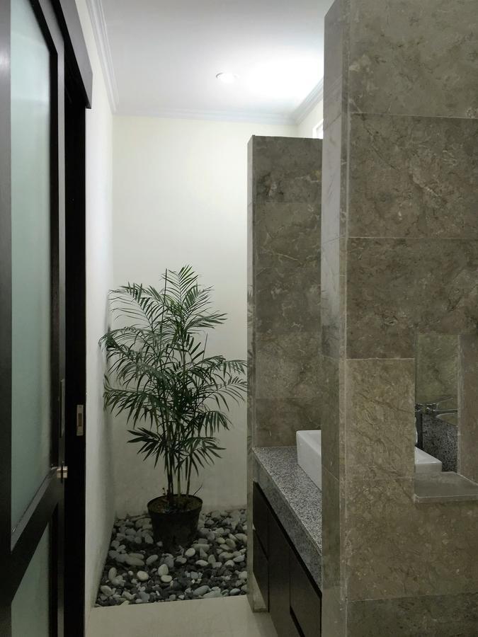 Indah Homestay Семиньяк Экстерьер фото